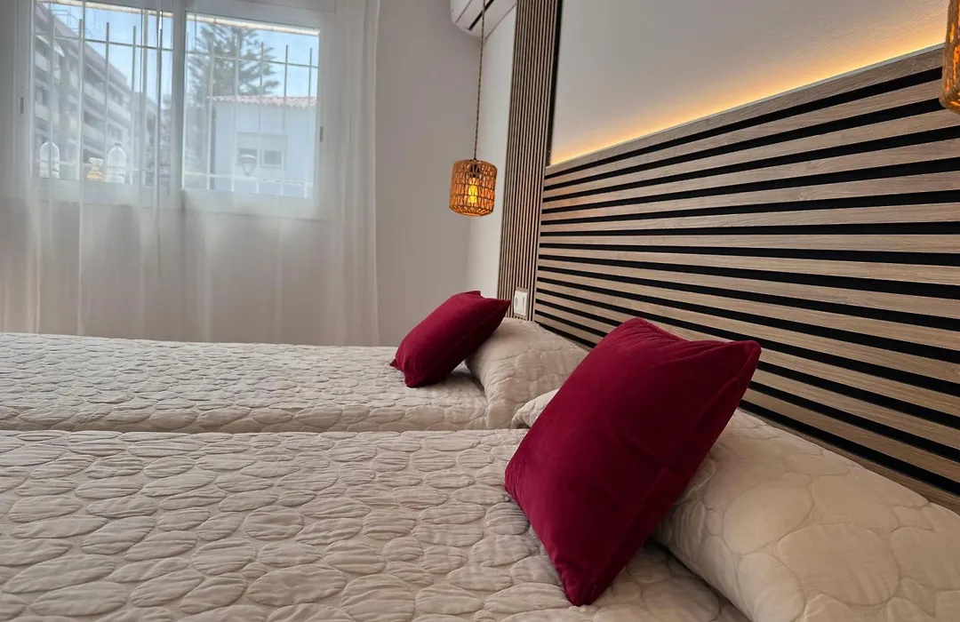 ROVIOR Rooms&Café-1